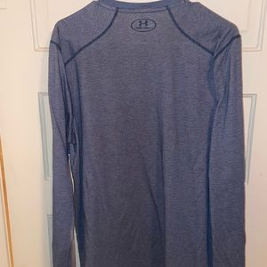 Under ArmourLongsleeve Tee